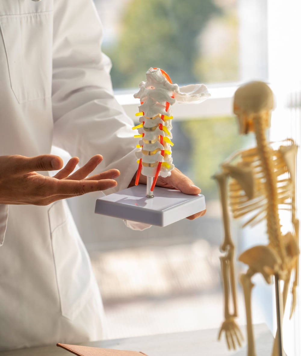 Dr. Omar S. Cerezo, especialista en ortopedia y traumatología en Naucalpan